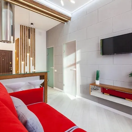 Apartment стильні апартаменти: центральна квартира біля оперного театру *