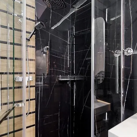 Apartment стильні апартаменти: центральна квартира біля оперного театру Lviv