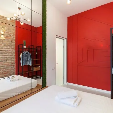 стильні апартаменти: центральна квартира біля оперного театру Apartment Lviv